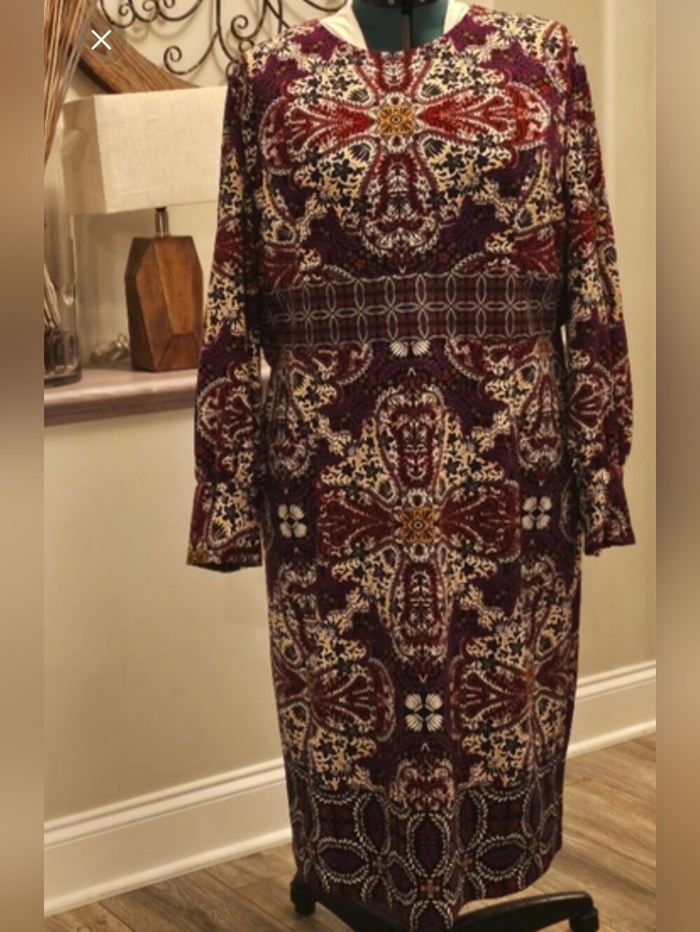 NWoT. Chico’s size 4 (20-22) plus-size geometric print dress. Gorgeous / Autumn!